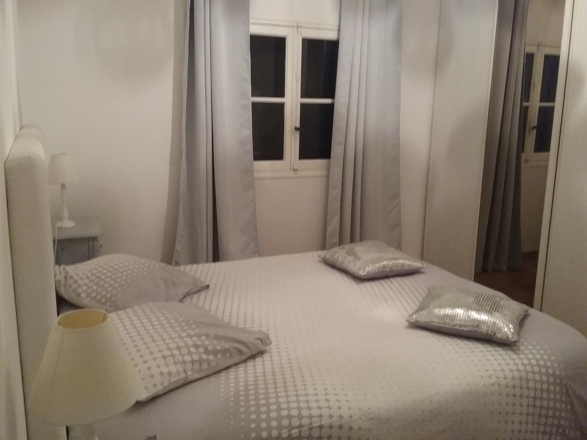 Petite Fleur D'Azur Panzió Cagnes-sur-Mer Kültér fotó