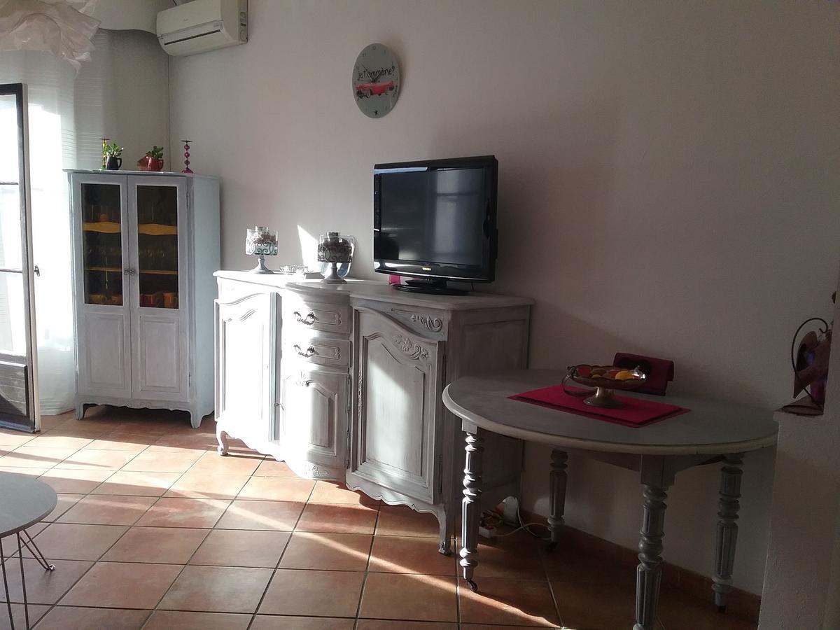 Petite Fleur D'Azur Panzió Cagnes-sur-Mer Kültér fotó