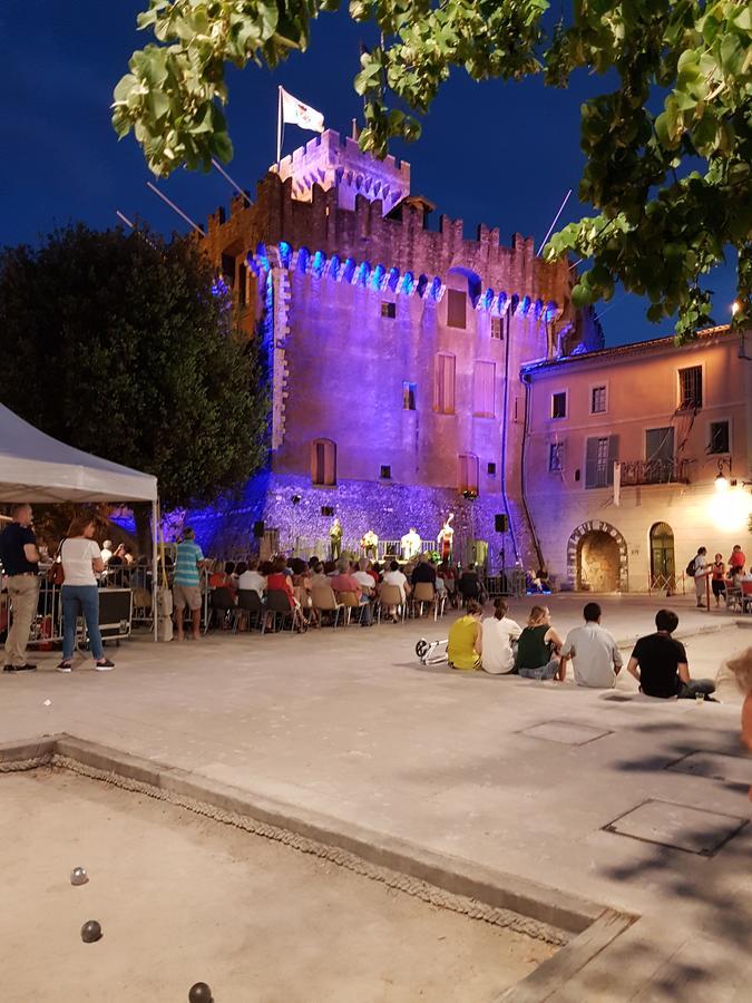 Petite Fleur D'Azur Panzió Cagnes-sur-Mer Kültér fotó
